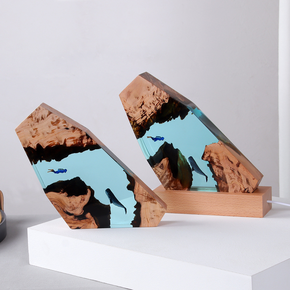 New Underwater Cave Whale Dive - đánh giá và giá Resin Art Wedding Gift